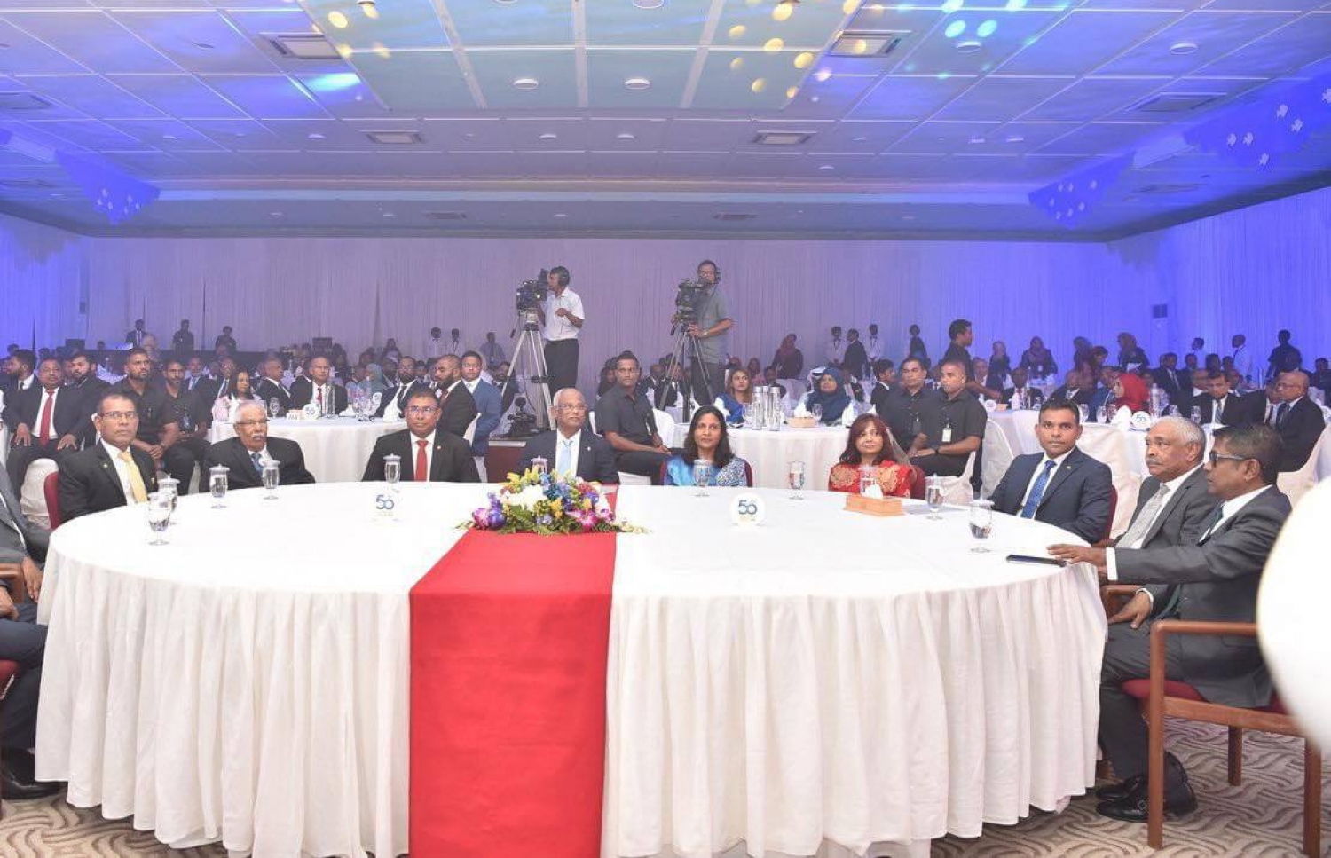 ފަތުރުވެރިކަމުގެ ދުވަހުގެ ގައުމީ ޖަލްސާގައި ރައީސް އިބްރާހިމް މުހައްމަދު ސޯލިހު ބައިވެރިވެވަޑައިގަންނަވަނީ -- ފޮޓޯ: ރައީސް އޮފީސް