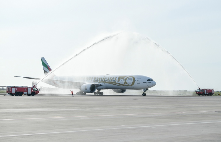 Thaashivi passengers gendhan Emirates ge flight thah Raajje annanee