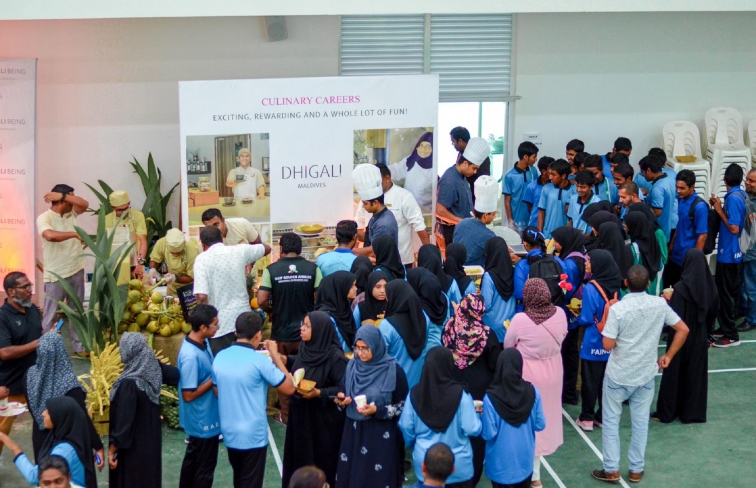 އެކްސްޕޯގެ ފުރަތަމަ ހަރަކާތް: ކަލިނަރީ ޗެލެންޖްގެ ތެެރެއިން ---ފޮޓޯ: ރ. އަތޮޅު ކައުންސިލް