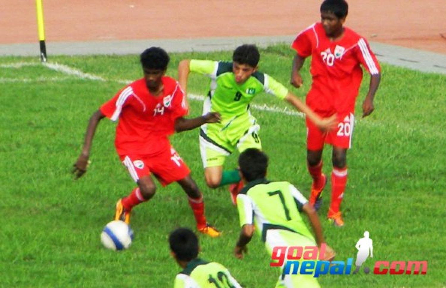 ޕާކިސްތާނާއި ރާއްޖެ މީގެ ކުރިން ކުޅުނު މެޗެއްގެ ތެރެއިން: ޕާކިސްތާނުގައި އަންނަ މަހު އެ ގައުމާ ދެކޮޅަށް މެޗެއް ކުޅެން ރާއްޖެ އަށް ދައުވަތު ދިން --- ފައިލް ފޮޓޯ: ގޯލް ނޭޕާލް