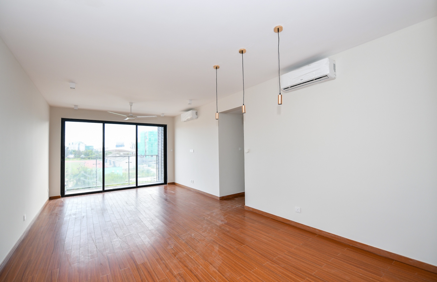 ކޭ-ޕާކް ރެޒިޑެންސްގެ އެޕާޓްމަންޓެއްގެ ސިޓިންރޫމް-- ފޮޓޯ: ފަޔާޒު މޫސާ/ މިހާރު