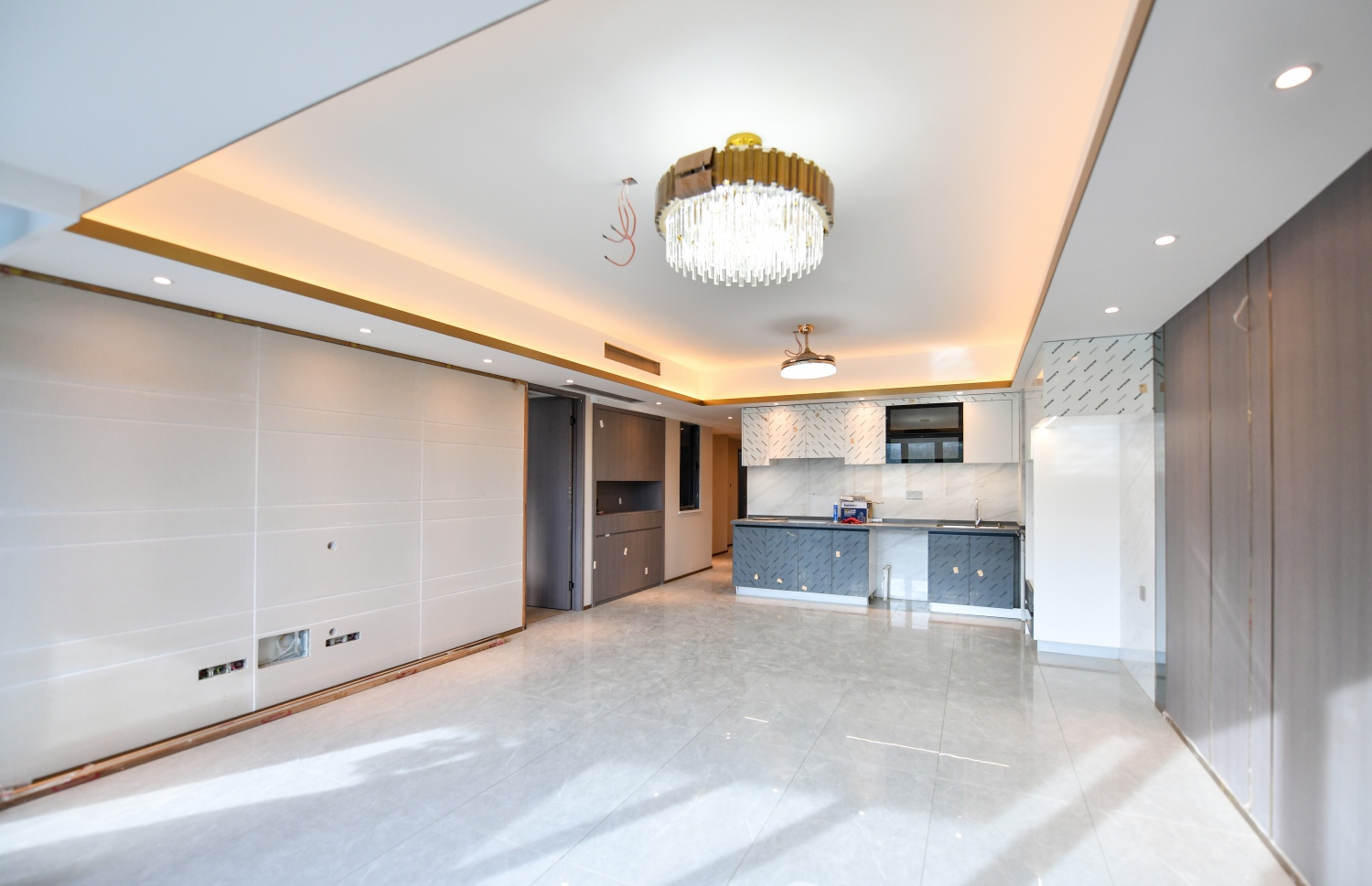 ކޭޕާކް އެޕާޓްމަންތެއްގެ ސިޓިން ރޫމް- ފޮޓޯ: ފަޔާޒު މޫސާ/ މިހާރު