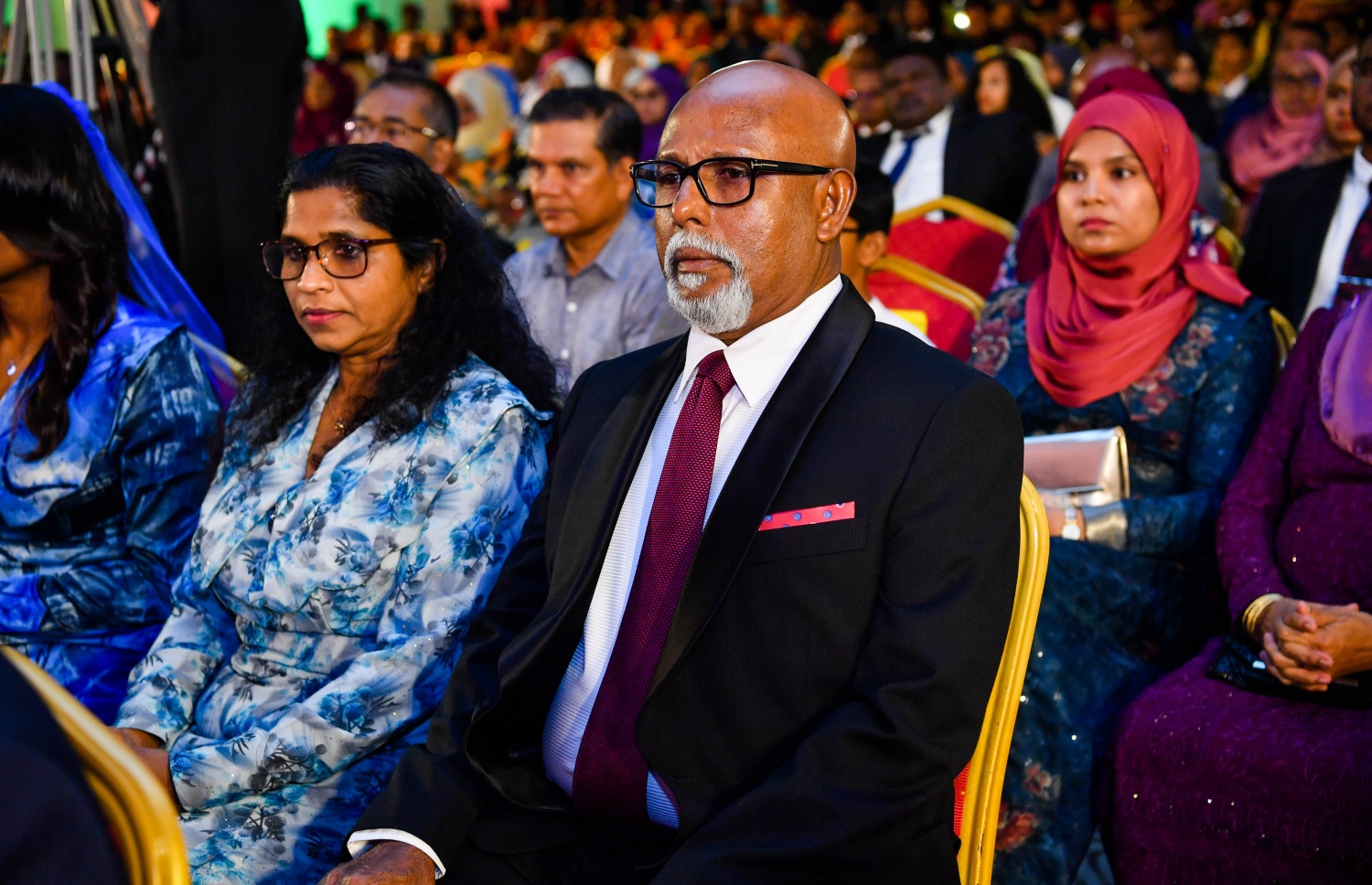 ގައުމީ އިނާމް ދިނުމަށް ބޭއްވި ޖަލްސާގައި ޝަރަފުވެރިކަމުގެ ގައުމީ އިނާމު ހާސިލް ކުރެއްވި އަހުމަދު ނާޝިދު  ބައިވެރިވަނީ -- ފޮޓޯ: ރައީސް އޮފީސް