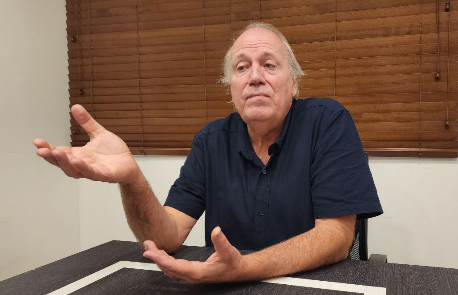 ސްޓެފަން "މިހާރު" އާ ވާހަކަ ދައްކަނީ -- ފޮޓޯ: މިހާރު