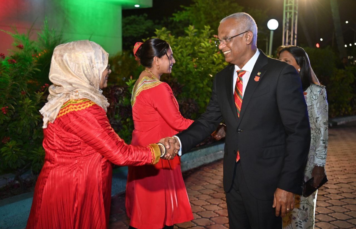 މަޖީދިއްޔާ ސްކޫލަށް 95 އަހަރު ފުރުމުގެ މުނާސަބަތުގައި ބޭއްވި ޖަލްސާ.