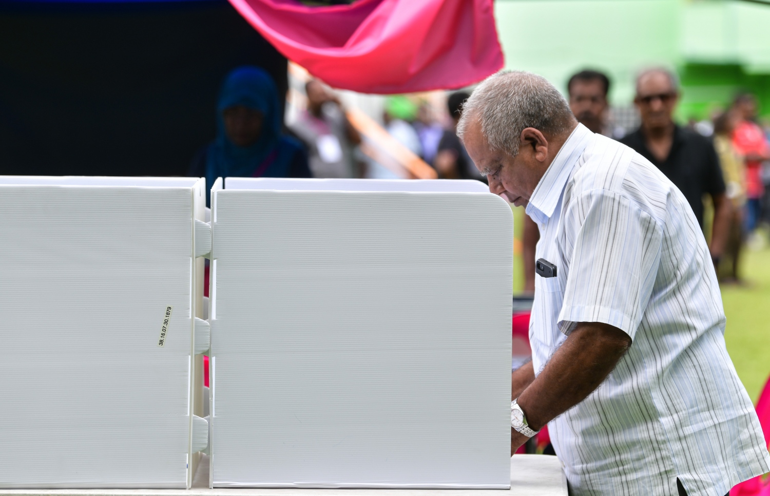 ޕީޕީއެމް/ޕީއެންސީގެ ދާއިރާތަކުގެ އިންތިހާބުގައި މީހަކު މިއަދު ވޯޓުލަނީ.--- ފޮޓޯ: ނިޝާން އަލީ | މިހާރު