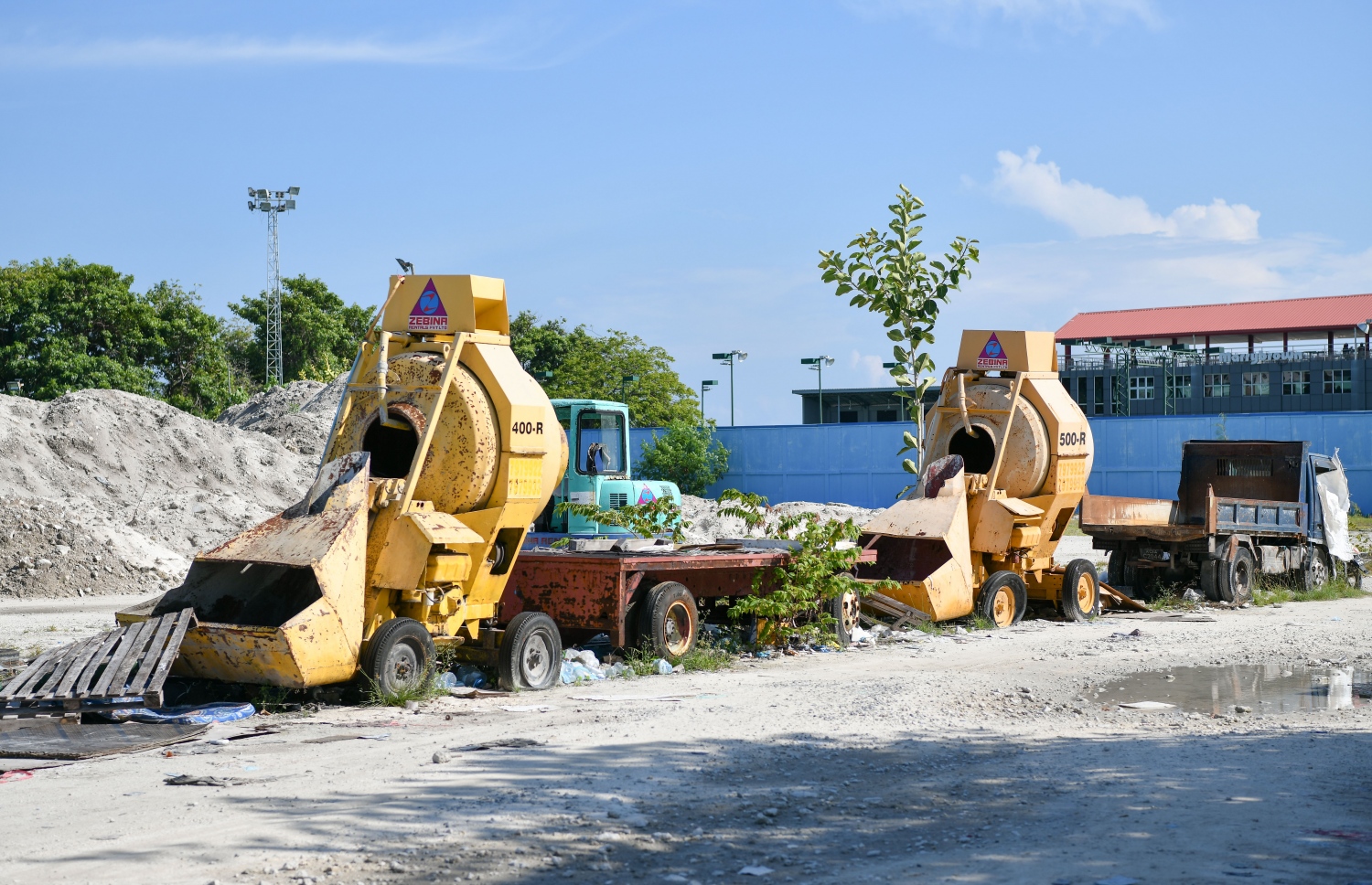 މާލޭގައި އަޅާ އެފްއޭއެމް ބިލްޑިންގު: މިހާރު ފެންނަނީ ކޮންސްޓްރަކްޝަން ސައިޓެއްގެ ގޮތުގައި-- ފޮޓޯ؛ ނިޝާން އަލީ/ މިހާރު