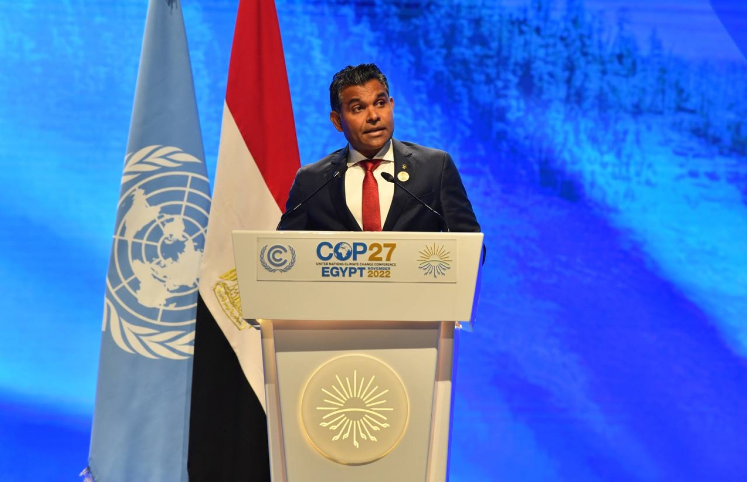 ނައިބް ރައީސް ފައިސަލް ނަސީމް، މިސްރުގެ ޝަރުމުއް ޝައިޚްގައި ބާއްވާ ކޮޕް27 ކޮންފަރެންސްގައި ވާހަކަދައްކަވަނީ -- ފޮޓޯ: ރައީސް އޮފީސް