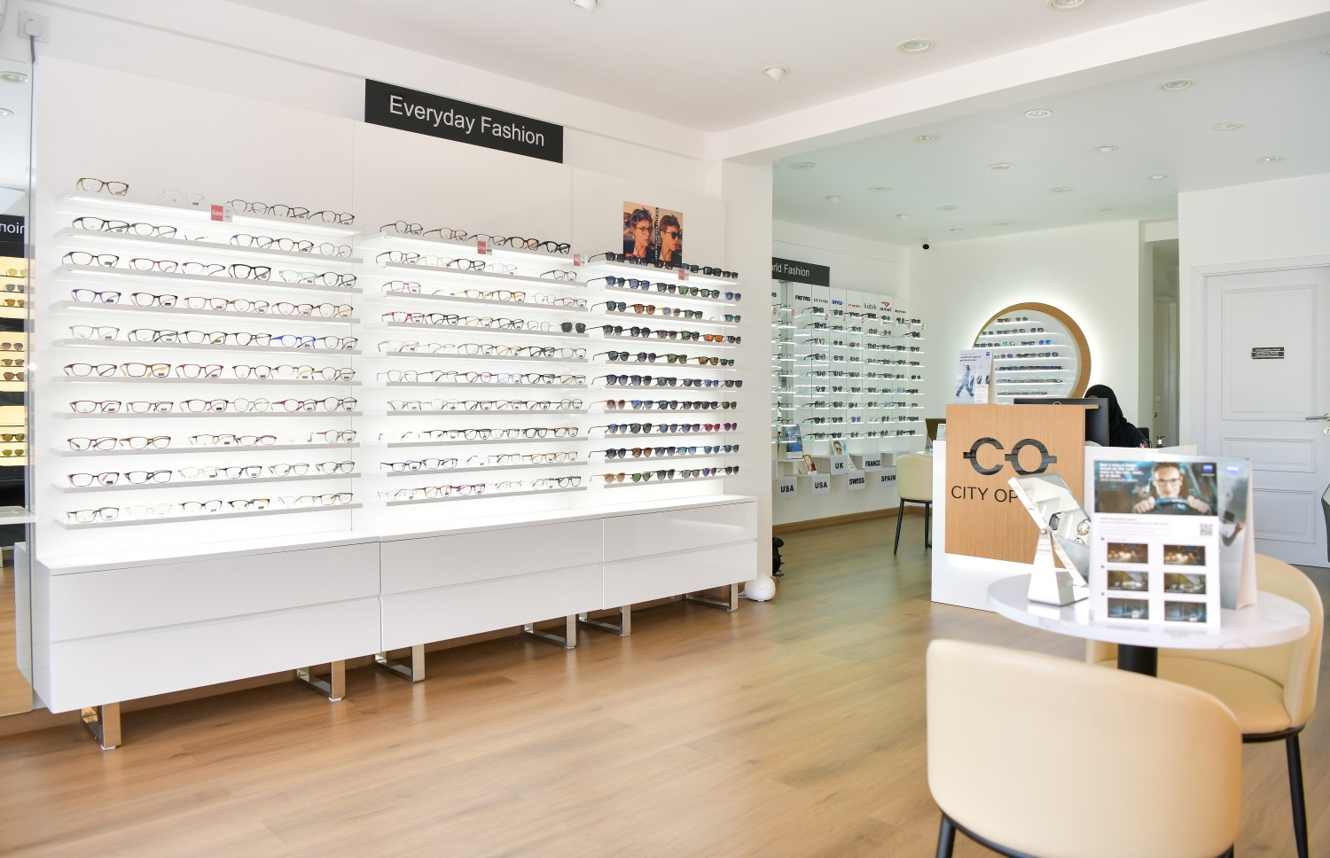 ސިޓީ އޮޕްޓިކަލް: އެކި ގައުމުތަކުގެ މަޝްހޫރު ފެންވަރު ރަނގަޅު އައިނު ލިބެން ހުރޭ. ފޮޓޯ: ފަޔާޒް މޫސާ | މިހާރު