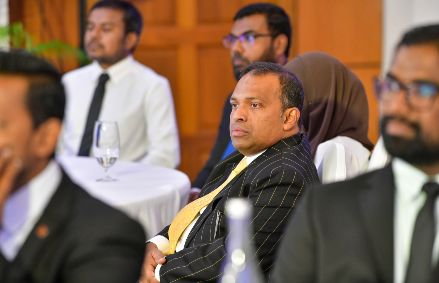 މާލެ: ނޮވެމްބަރު 16، 2022: ޕެންޝަން އޮފީހުން ފެށި "މޯލްޑިވްސް ފައިނޭންސް ފޯރަމް"ގައި ރާއްޖޭގެ ފައިނޭންސް ދާއިރާގެ ބައެއް ފަރާތްތަކުން ބައިވެރިވެ ވަނީ.-- ފޮޓޯ: ނިޝާން އަލީ /މިހާރު