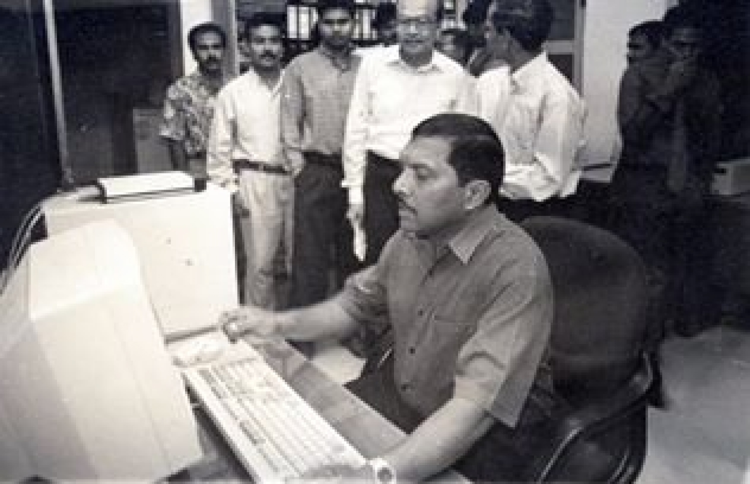 ކުރީގެ ފޮރިން މިނިސްޓަރު ފަތުހުﷲ ޖަމީލް 'ހަވީރު' ނެޓް ތައާރަފުކޮށްދެއްވަނީ.