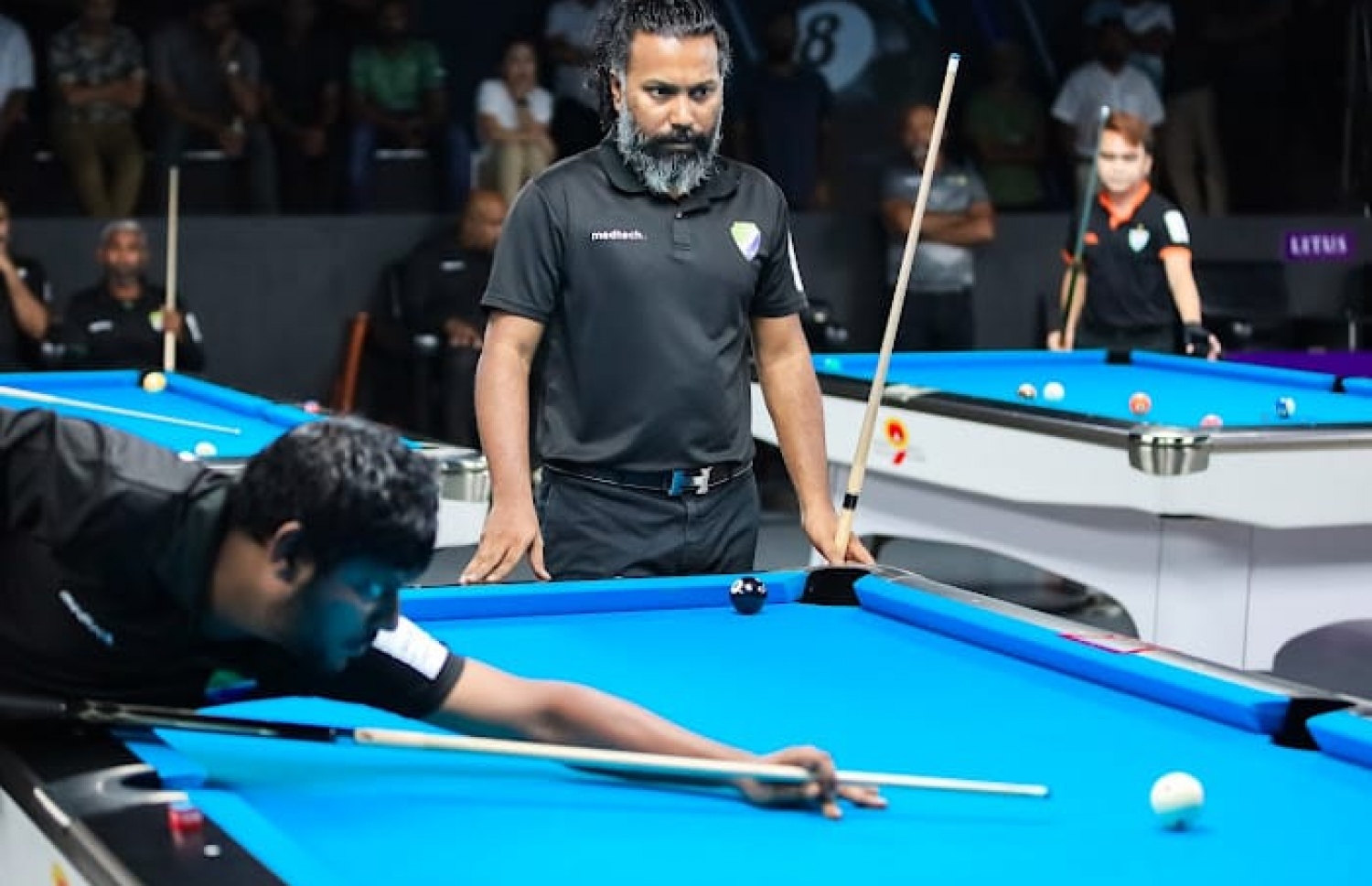 ފައިނަލް މެޗުގައި ޝަފްރާޒް (ކ) އަދި ހުސެއިން ފަޔާޒް (ވ) ގެ ޕެއާ، ކުޅުނު ޑަބަލްސް ގޭމުގެ ތެރެއިން.-- ފޮޓޯ: އެމްޕީބީއޭ