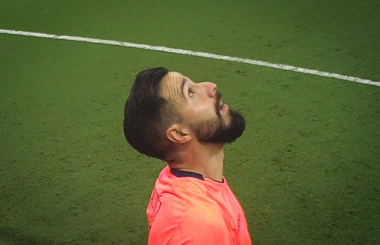 ވޯލްޑް ކަޕުގެ ފުރަތަމަ މެޗުގައި ގަތަރާ ދެކޮޅަށް ނުކުތް އިކުއެޑޯ ޓީމުގެ ގޯލްކީޕަރު ގޯލްކީޕަރު ހާނަން ގަލިންޑެޒް. -- ފޮޓޯ: އޭއެފްޕީ