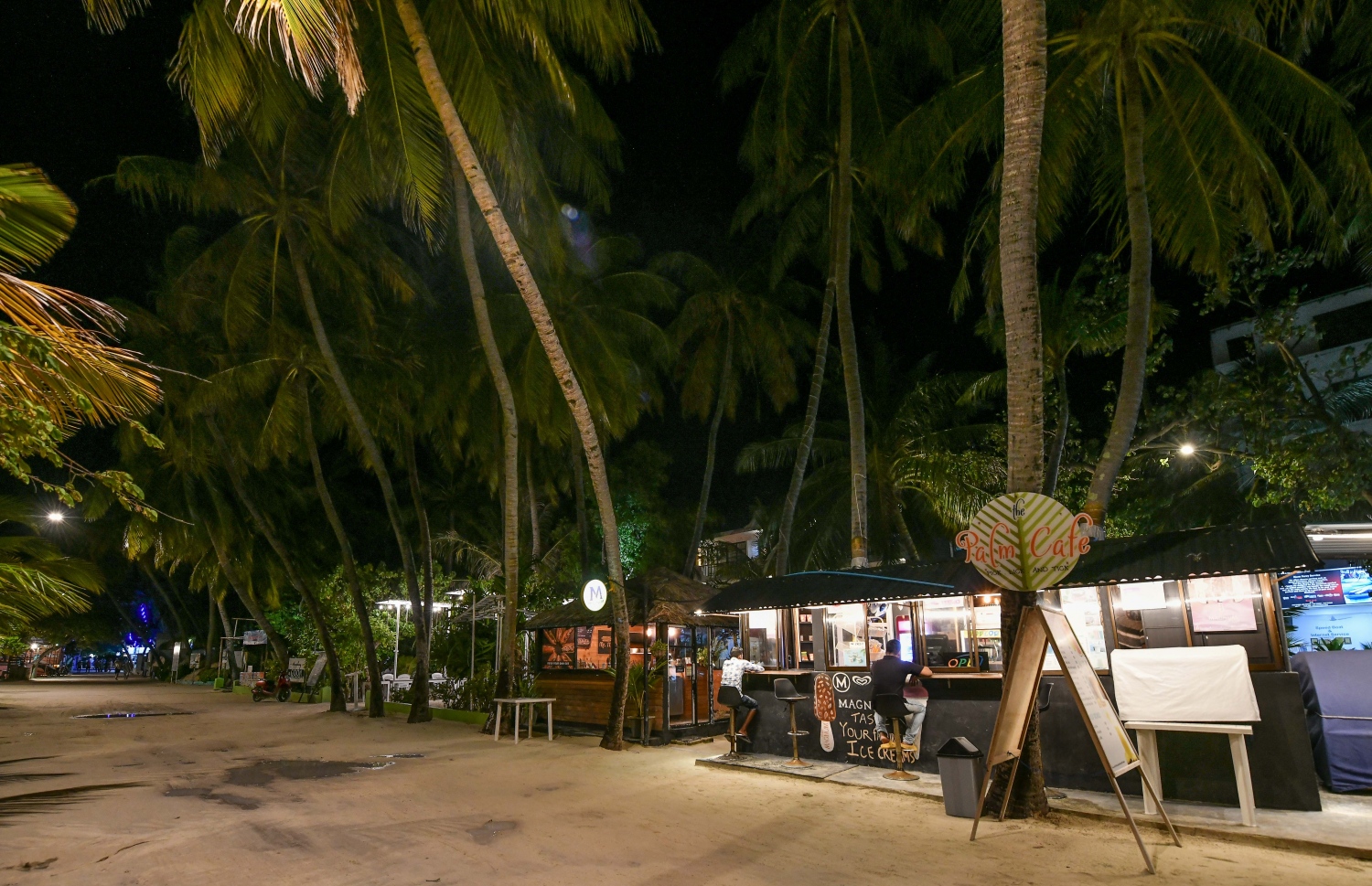 މާފުށި: ލޯކަލް ޓޫރިޒަމް ފުޅާވަމުންދާ ބާރުމިނުގައި އިޖުތިމާއީ މައްސަލަތައް ވެސް ގިނަ.-- ފޮޓޯ: ނިޝާން އަލީ/ މިހާރު