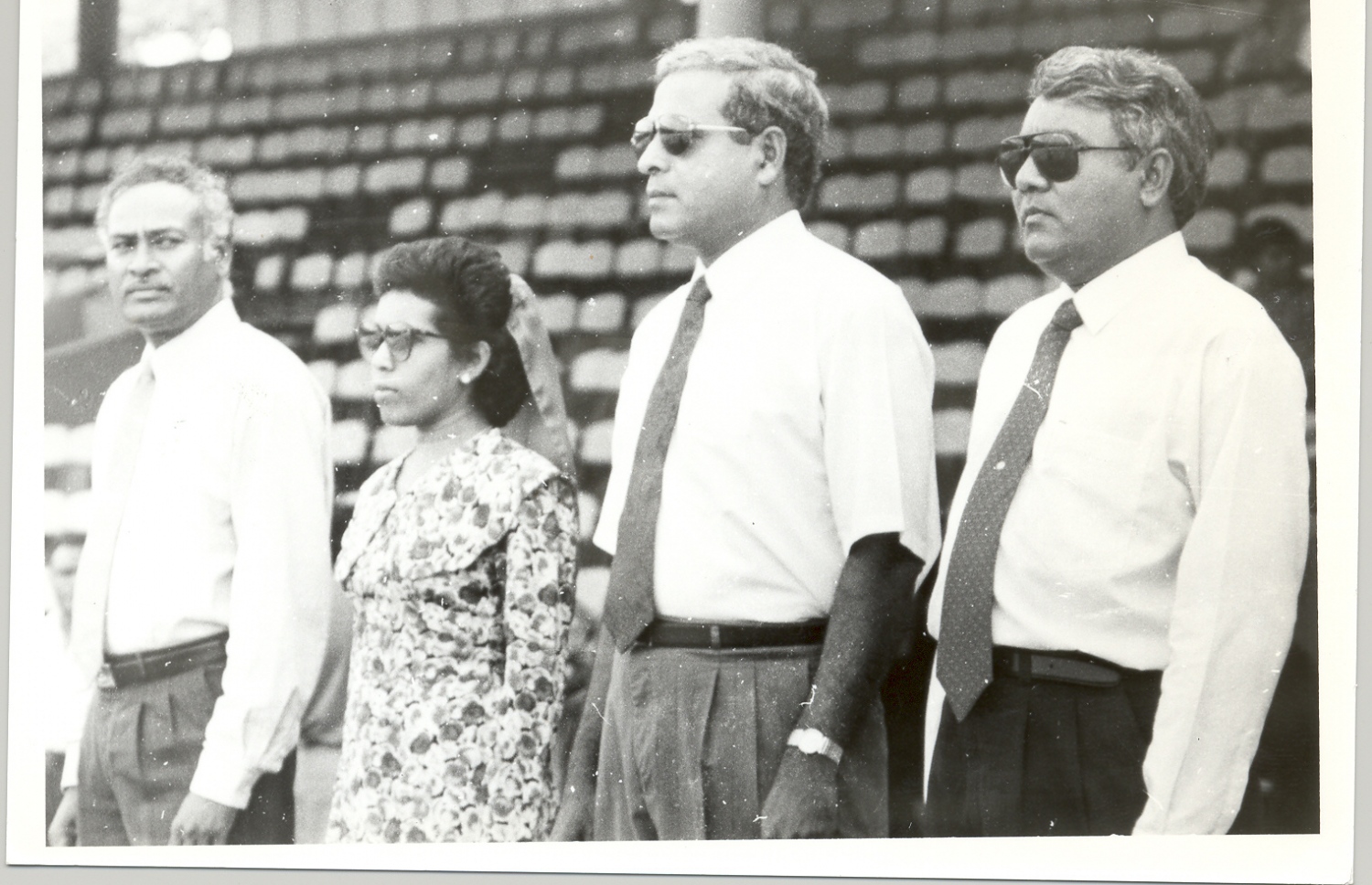 ސަމަރޭ، އޭރުގެ ހެލްތު މިނިސްޓަރު އަހުމަދު އަބްދުﷲ އަދި ވިމެންސް މިނިސްޓަރު ރާޝިދާ ޔޫސުފާ އެކު -- ފޮޓޯ: ހަވީރު