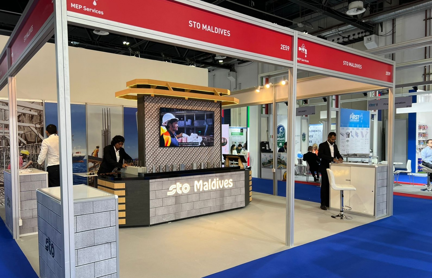 ދުބާއީގައި ފެށި "ބިގް 5" ފެއާގައި އެސްޓީއޯ އިން ގާއިމްކުރި ސްޓޯލް --ފޮޓޯ: އެސްޓީއޯ