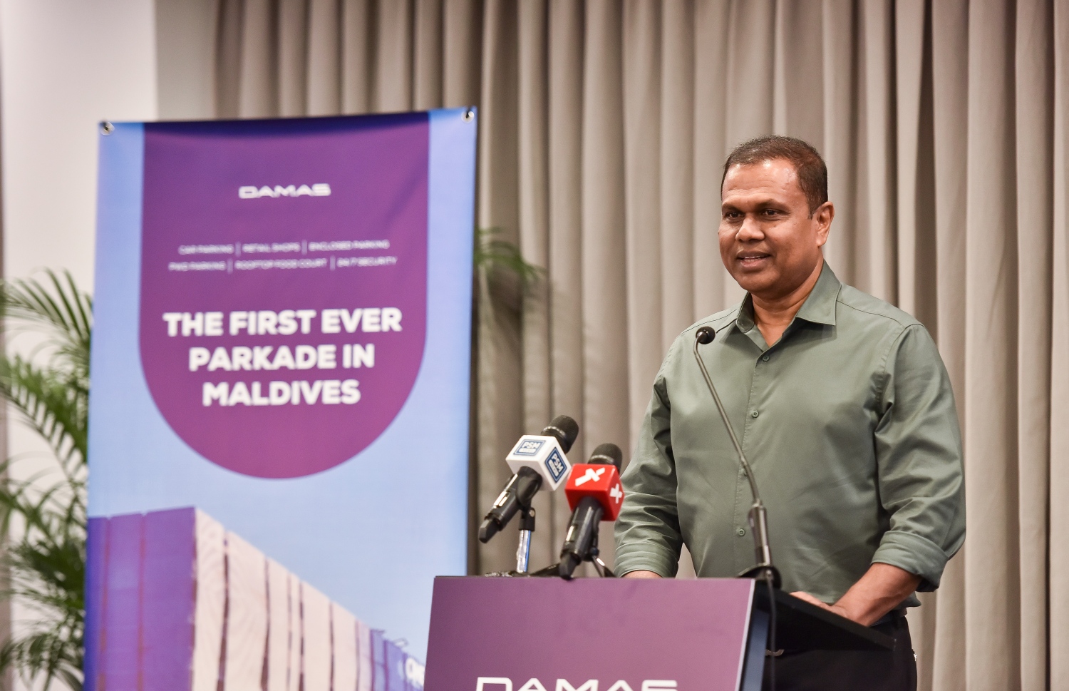 ދަމާސްގެ މެނޭޖިން ޑިރެކްޓަރު މުހައްމަދު ސޯލިހު "ވަން ޕާކު" ލޯންޗު ކުރަން ބޭއްވި ރަސްމިއްޔާތުގައި ވާހަކަ ދައްކަވަނީ--ފޮޓޯ: ފަޔާޒް މޫސާ/ މިހާރު