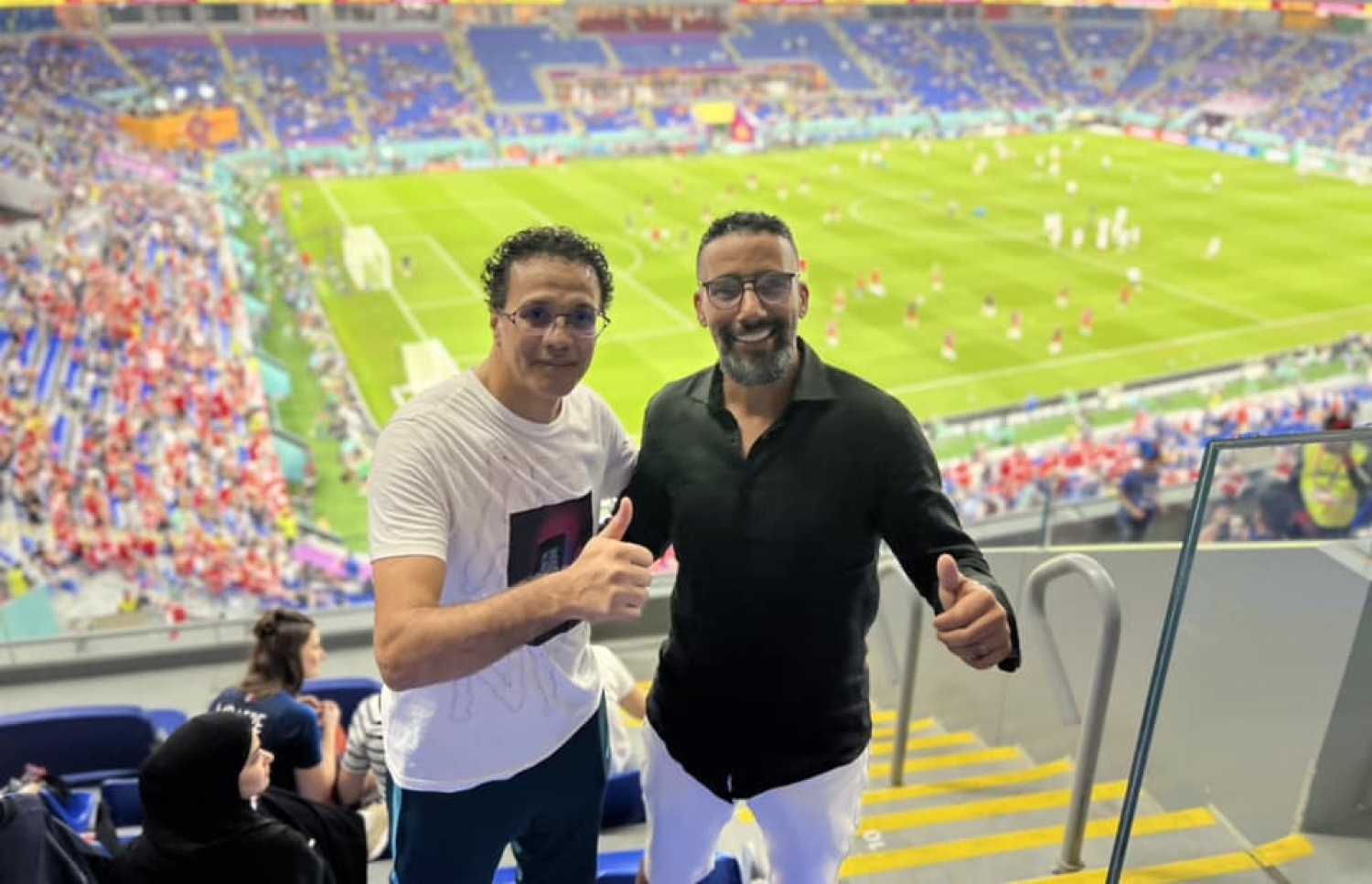 ފިދާދީ (ވ) ވޯލްޑް ކަޕުގެ މެޗެއް ބަލަން ގަތަރުގެ ސްޓޭޑިއަމެއްގައި.