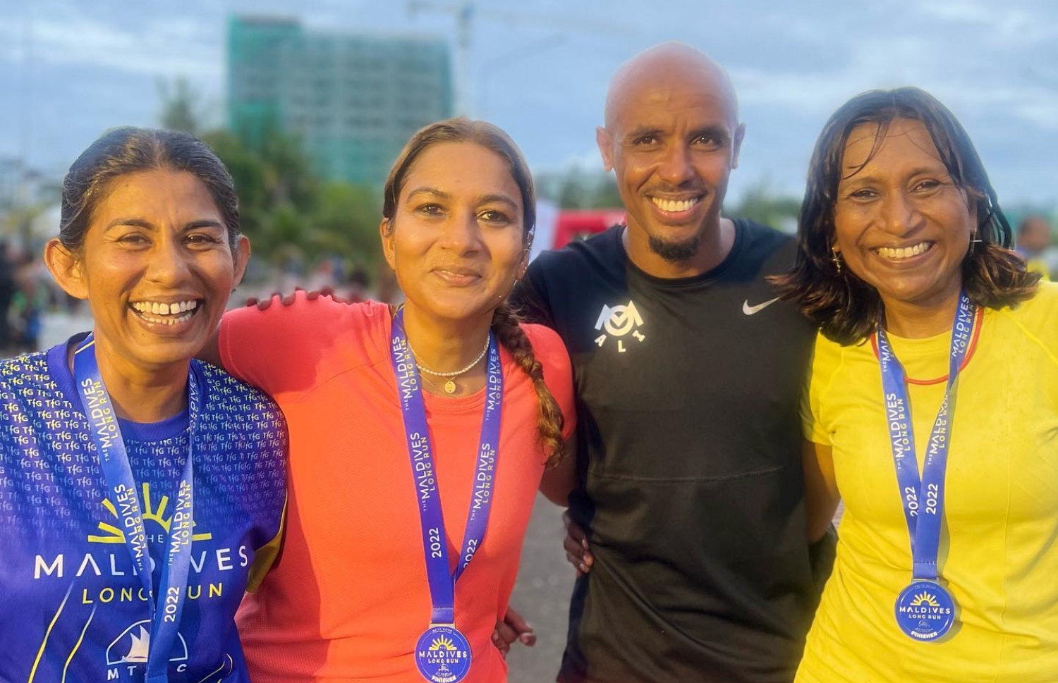 މުހައްމަދު އަލީ (ކ-2) ލީލާ (ކ) އާއި (ވ-2) އަދި ނެލްފާއާ އެކު އިވެންޓް ނިންމާފައި ފޮޓޯއަކަށް ހުއްޓިގެން.