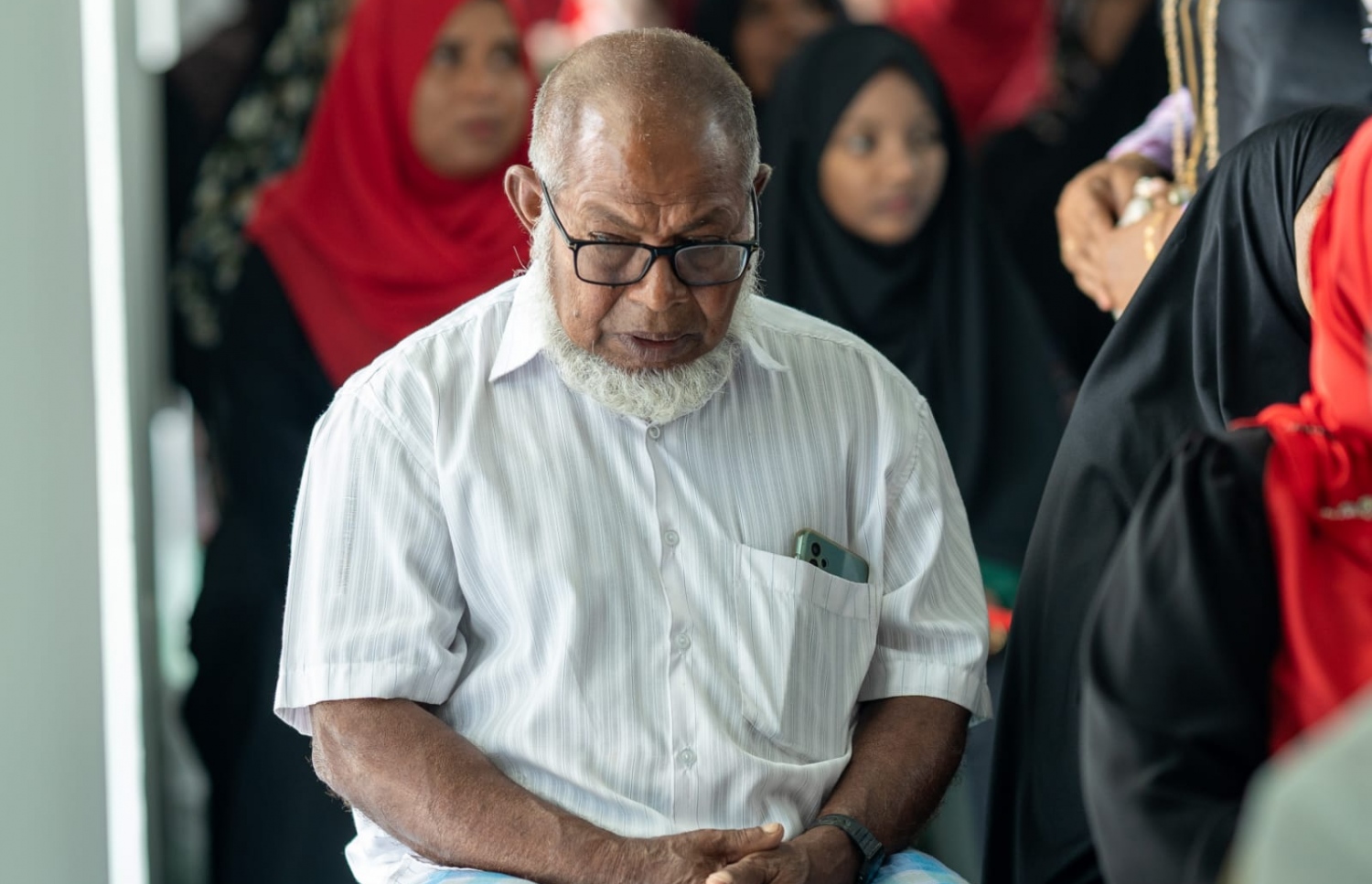 އިމްރާންގެ ބައްޕަ މިއަދުގެ ޖަލްސާގައި