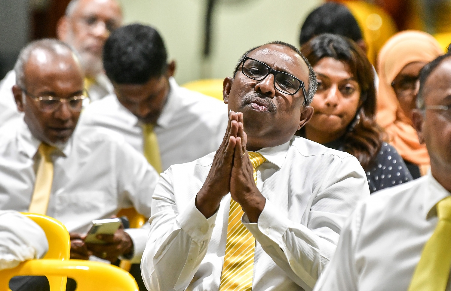 އަލީ އާޒިމްގެ ހުށަހެޅުއްވުމަށް ތާއީދު ކޮށްދެއްވަން އޭނާ ރިޔާސަތުގައި އާދޭސް ދަންނަވަނީ-- ފޮޓޯ: ނިޝާން އަލީ | މިހާރު