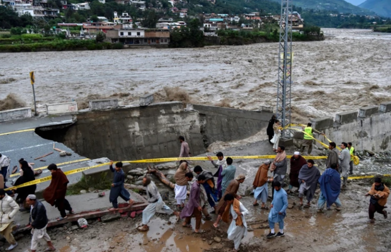 ޕާކިސްތާނުގައި ފެންބޮޑުވެ ލިބުނު ގެއްލުންތަކުގެ ތެރެއިން