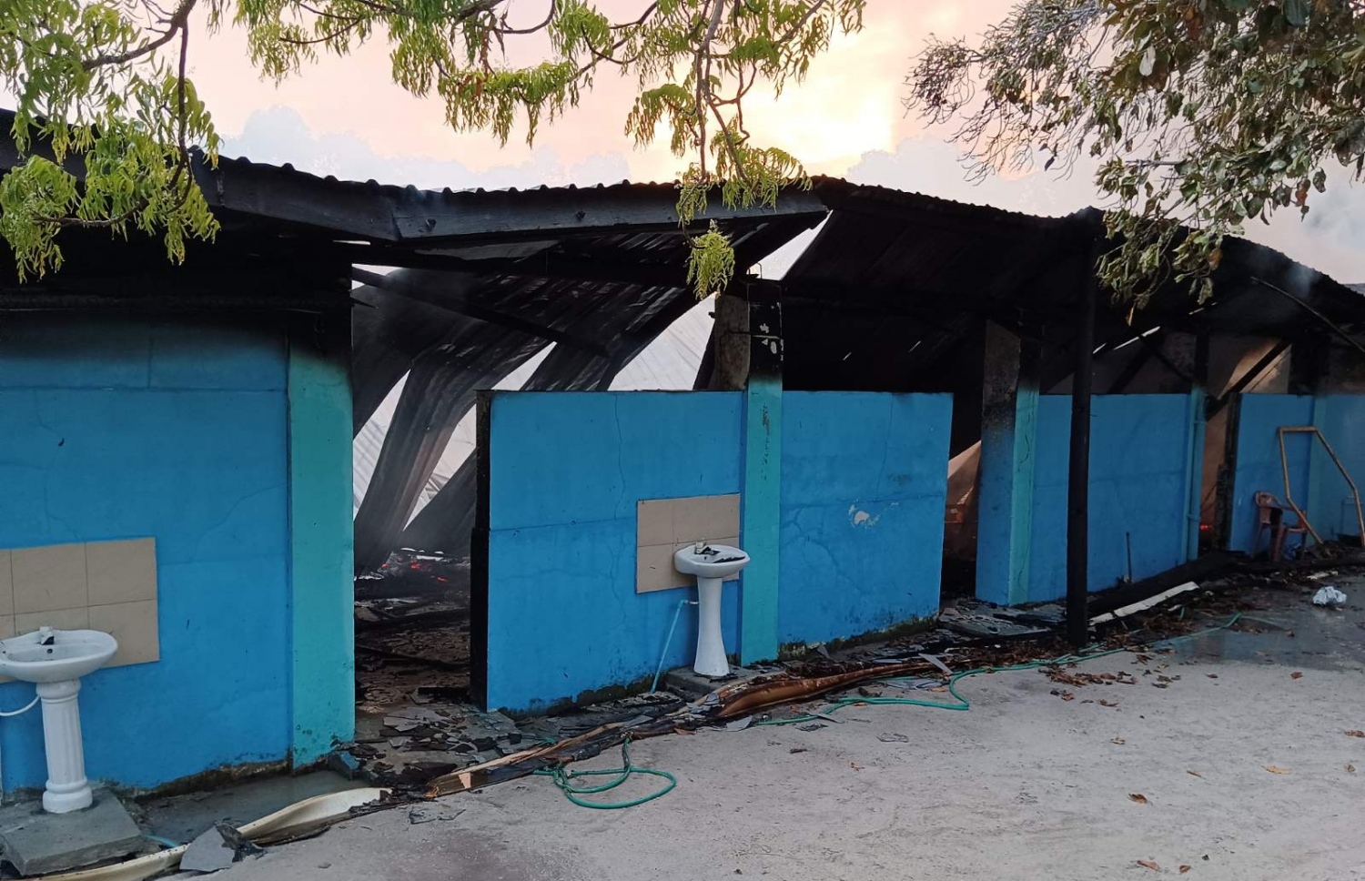 ފިޔޯރީ ސްކޫލުގެ އަނދައިގެންދިޔަ އިމާރާތް.-- ފޮޓޯ: ފިޔޯރީ ސްކޫލު