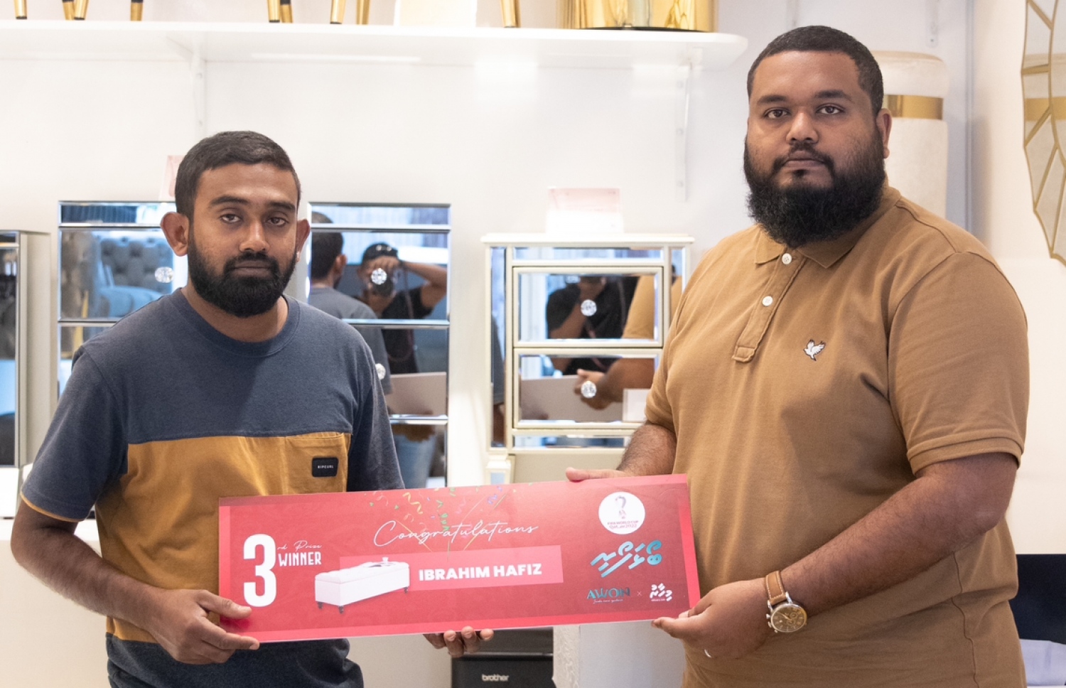 އޭވޮން ގްރޫޕުން ތިން ވަނަ އަށް އެންމެ މޮޅަށް ސްކޯ ދިމާކުރި ބައިވެރިޔާ. -- ފޮޓޯ: އޭވޮން