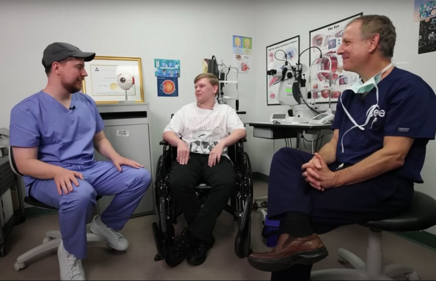 ޖިމީ ވަނީ ނުވަ ގައުމަކުން 1،000 މީހުންގެ ފެނުން ހޯދައި ލޮލުގެ ފެނުން ހޯދައިދީފައި