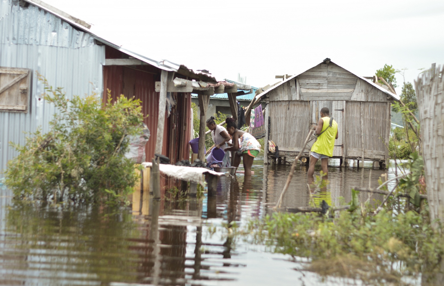 މަޑަގަސްކަރައިގެ ސަމްބަވާ ސަހަރުގައި ފެން ބޮޑުވެފައި
