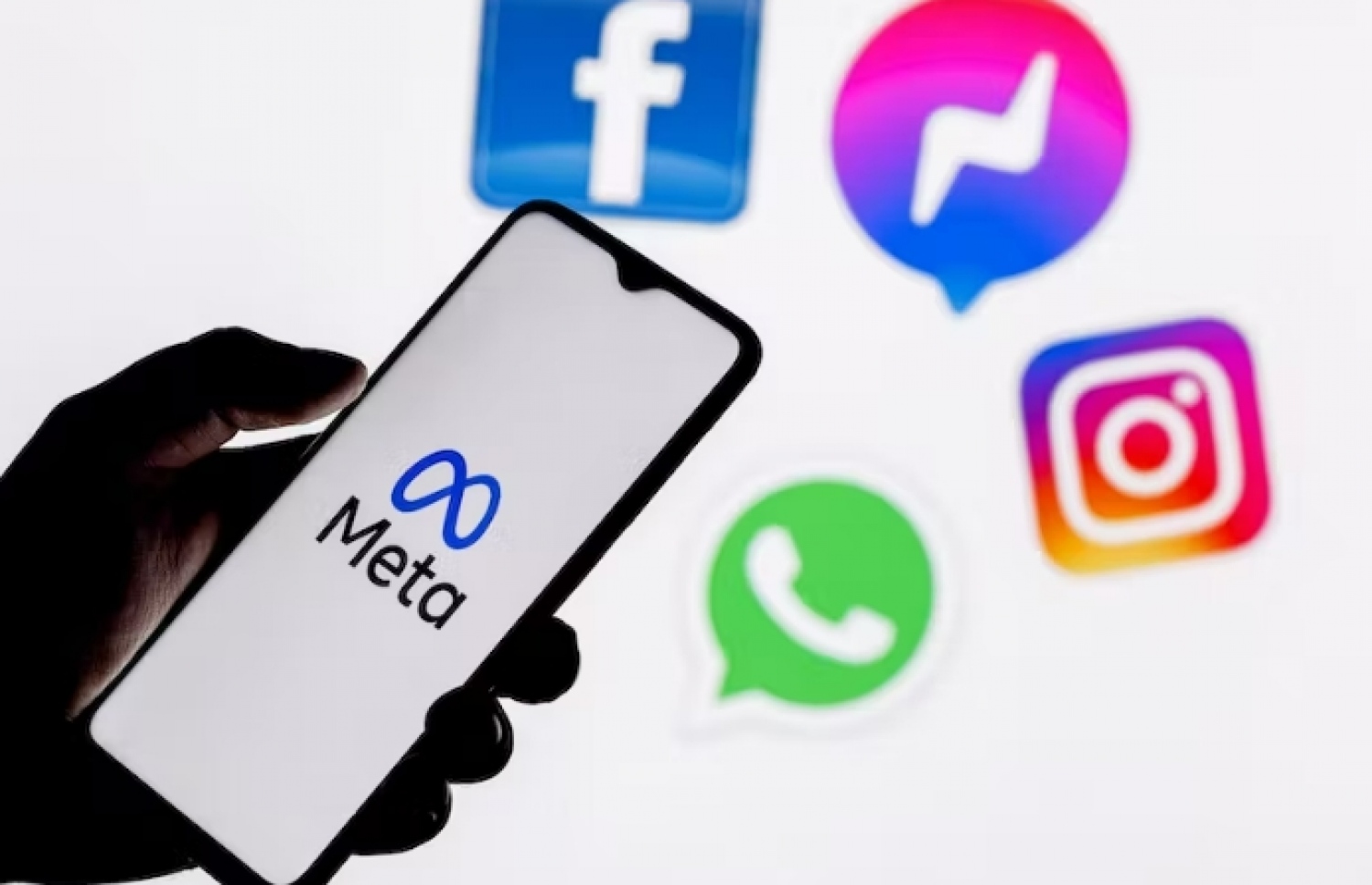 މެޓަ ކުންފުނީގެ ދަށުން ހިންގާ އެޕްތައް: ފޭސްބުކް، މެސެންޖާ، އިންސްޓަގްރާމް އަދި ވަޓްސްއެޕް