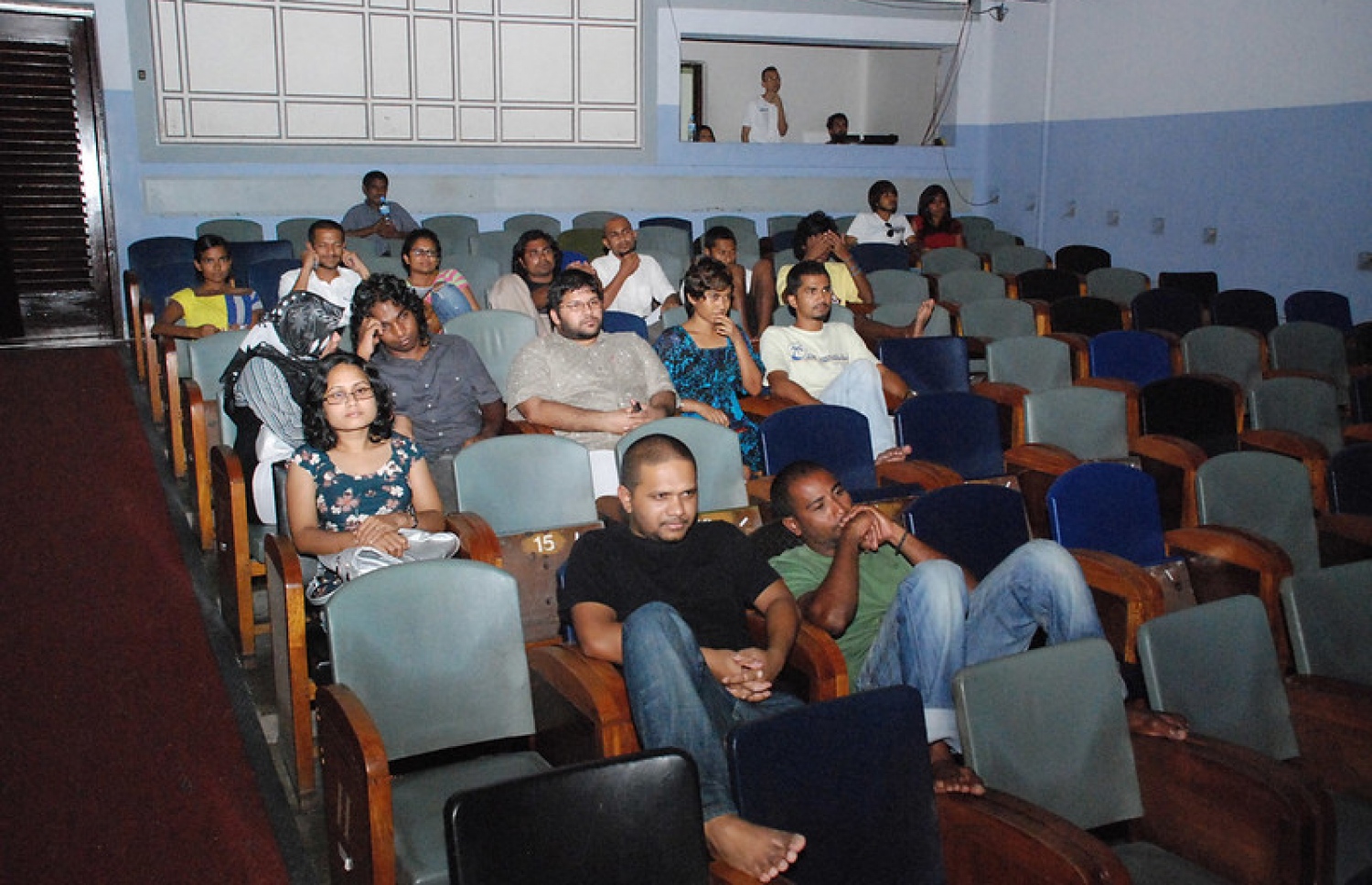 2013 ގެ ބަދަލުތައް ގެނައުމުގެ ކުރިން އޮލިމްޕަސް ހުރި ގޮތް. --ފޮޓޯ: ސްޕޭނާ ފިލްމްސް