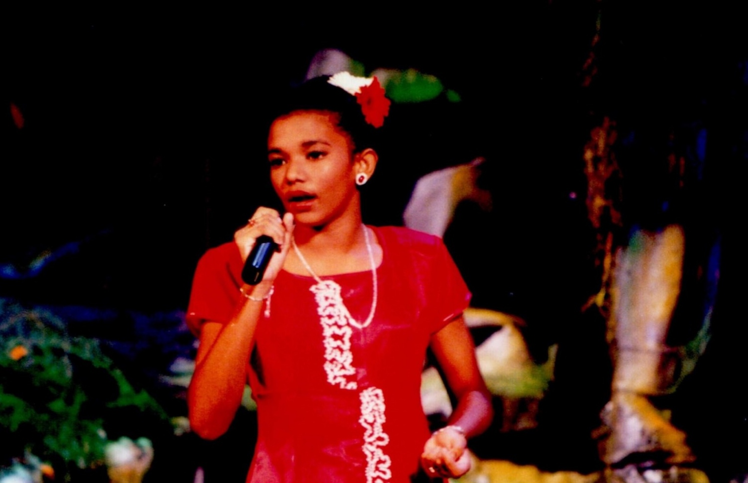 ޓީވީއެމް ސްކޫލް ލަވަ މުބާރާތުގައި ލަވައެއް ހުށަހަޅައިދެނީ.