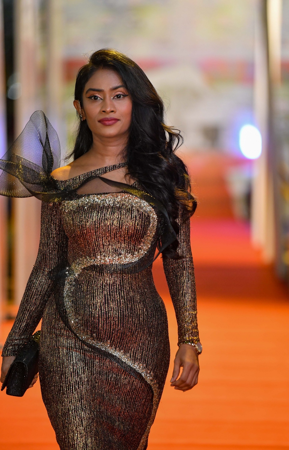 މަރާމާތު ކުރުމަށްޓަކައި ތިން އަހަރު ދުވަހަށް ބަންދުކޮށްފައި ބެހެއްޓުމަށް ފަހު، ކުލަގަދަ ރަސްމިއްޔާތަކާއެކު ޒަމާނީ ފެންވަރުގައި އޮލިމްޕަސް ރަސްމީކޮށް ހުޅުވުމަށް ބޭއްވި ހަފުލާގައި މަރްޔަމް އަޝްފާ.-- ފޮޓޯ: ރައީސް އޮފީސް