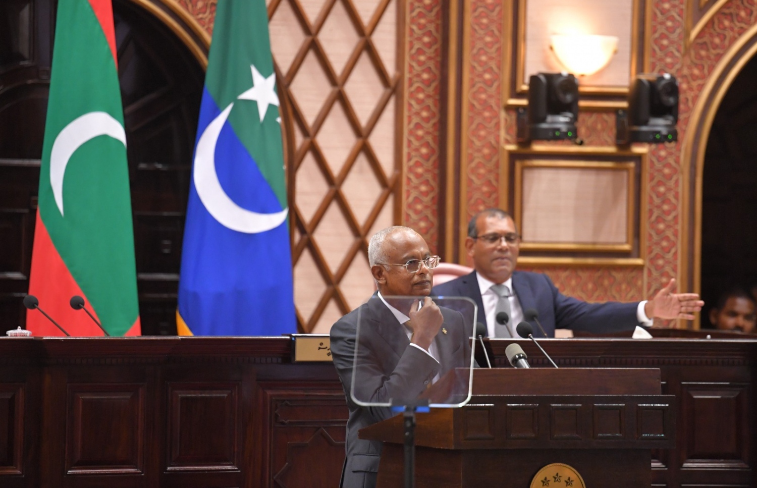 ރައީސް އިބްރާހިމް މުހައްމަދު ސޯލިހު މި އަހަރުގެ ރިޔާސީ ބަޔާން ރައްޔިތުންގެ މަޖިލިިހަށް އިއްވަވަނީ.---ފޮޓޯ: މަޖިލިސް