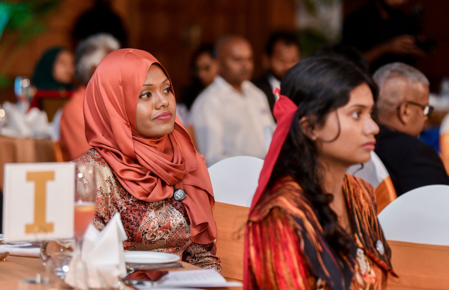 އެމްޓީޑީސީގެ 15 ވަނަ އަހަރީ ދުވަހާ ގުޅިގެން ކުރުނބާގައި ބޭއްވި ރަސްމިއްޔާތުގައި އެ ދާއިރާގެ ބައެއް މީހުން ބައިވެރިވަނީ.-- ފޮޓޯ: ފަޔާޒް މޫސާ /މިހާރު