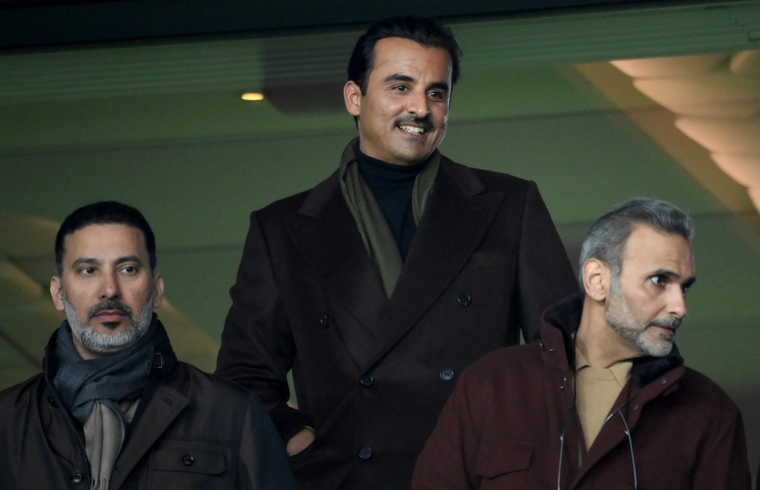 ރޭ ގެ މެޗު ބައްލަވާލައްވަން ޕީއެސްޖީގެ ދަނޑަށް ވަޑައިގެންނެވި ގަތަރުގެ އަމީރު --- ފޮޓޯ: އޭއެފްޕީ