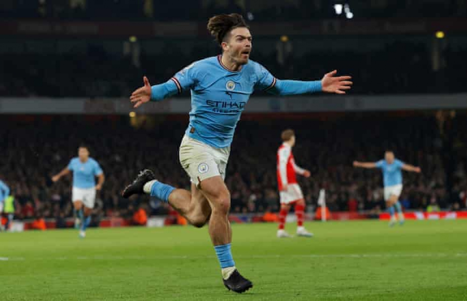 ގްރިލީޝް ލަނޑު ޖެހުމަށް ފަހު ޢުފާފާޅު ކުރަނީ