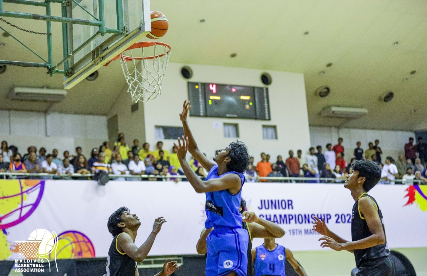 19 އަހަރުން ދަށުގެ ފިރިހެން ބައިގެ ފައިނަލް މެޗުގެ ތެރެއިން.-- ފޮޓޯ: އެމްބީއޭ