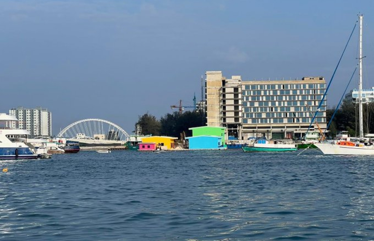 ފްލޯޓިން ސިޓީގެ މޮކަޕް ހުޅުމާލެ ފަޅުތެރޭގައި.