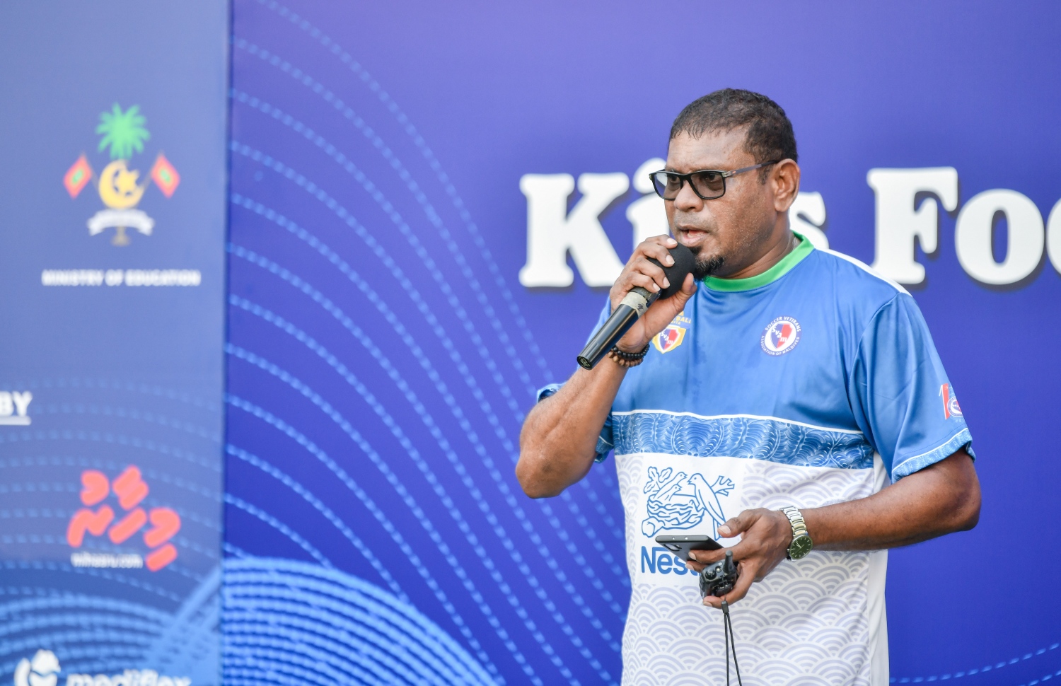 ސޮކަ ވެޓަރަންސް އެސޯސިއޭޝަން އޮފް މޯލްޑިވްސްގެ ރައީސް އަލީ ޝަމީމް ،މިއަދުގެ ރަސްމިއްޔާތުގައި ވާހަކަ ދައްކަނީ -- ފޮޓޯ: ފަޔާޒު މޫސާ | މިހާރު