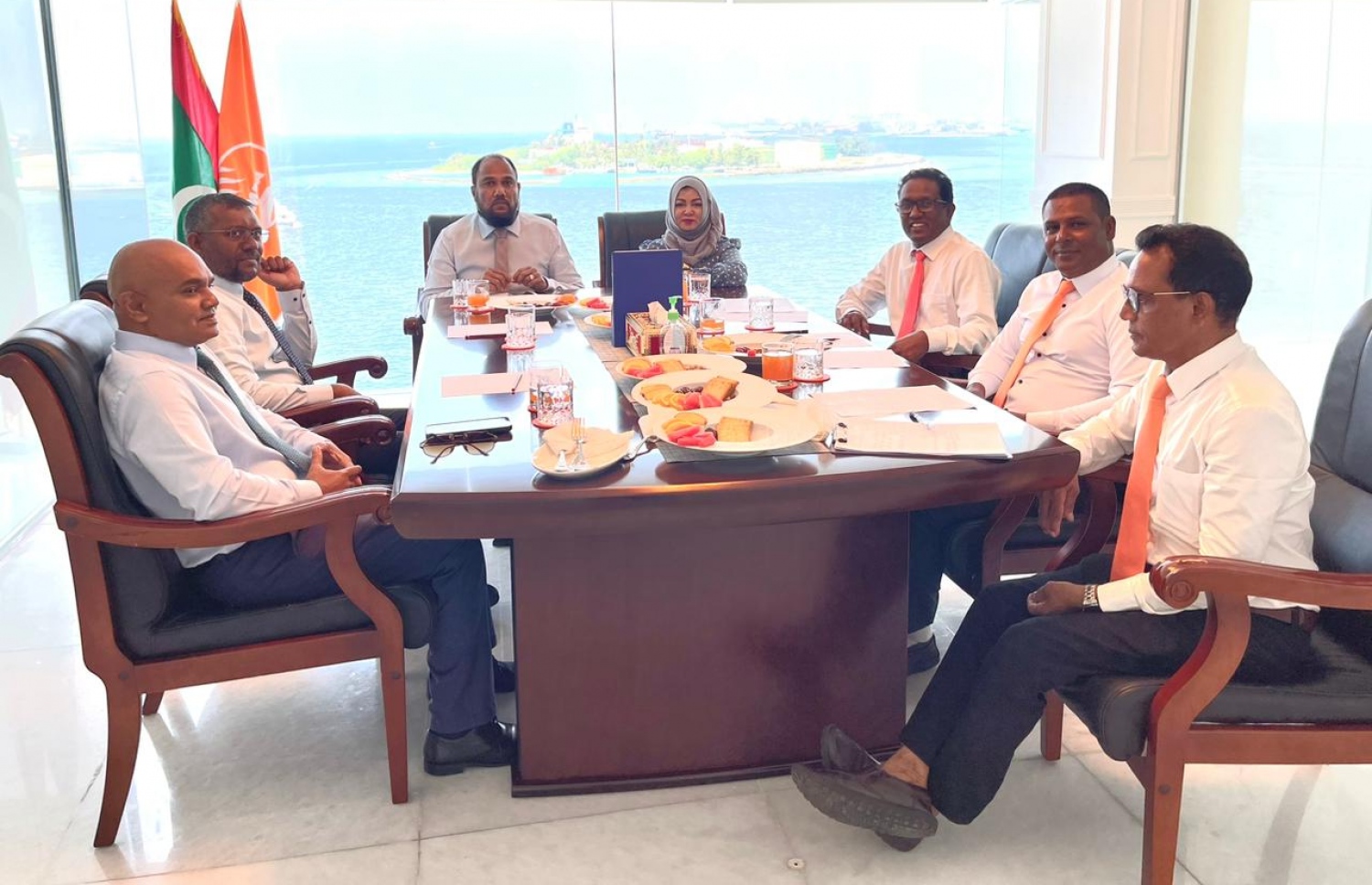 އެމްޑީއޭ އާއި އެމްޑީޕީ އިން އިއްޔެ ބޭއްވި ބައްދަލުވުމުގެ ތެރެއިން.