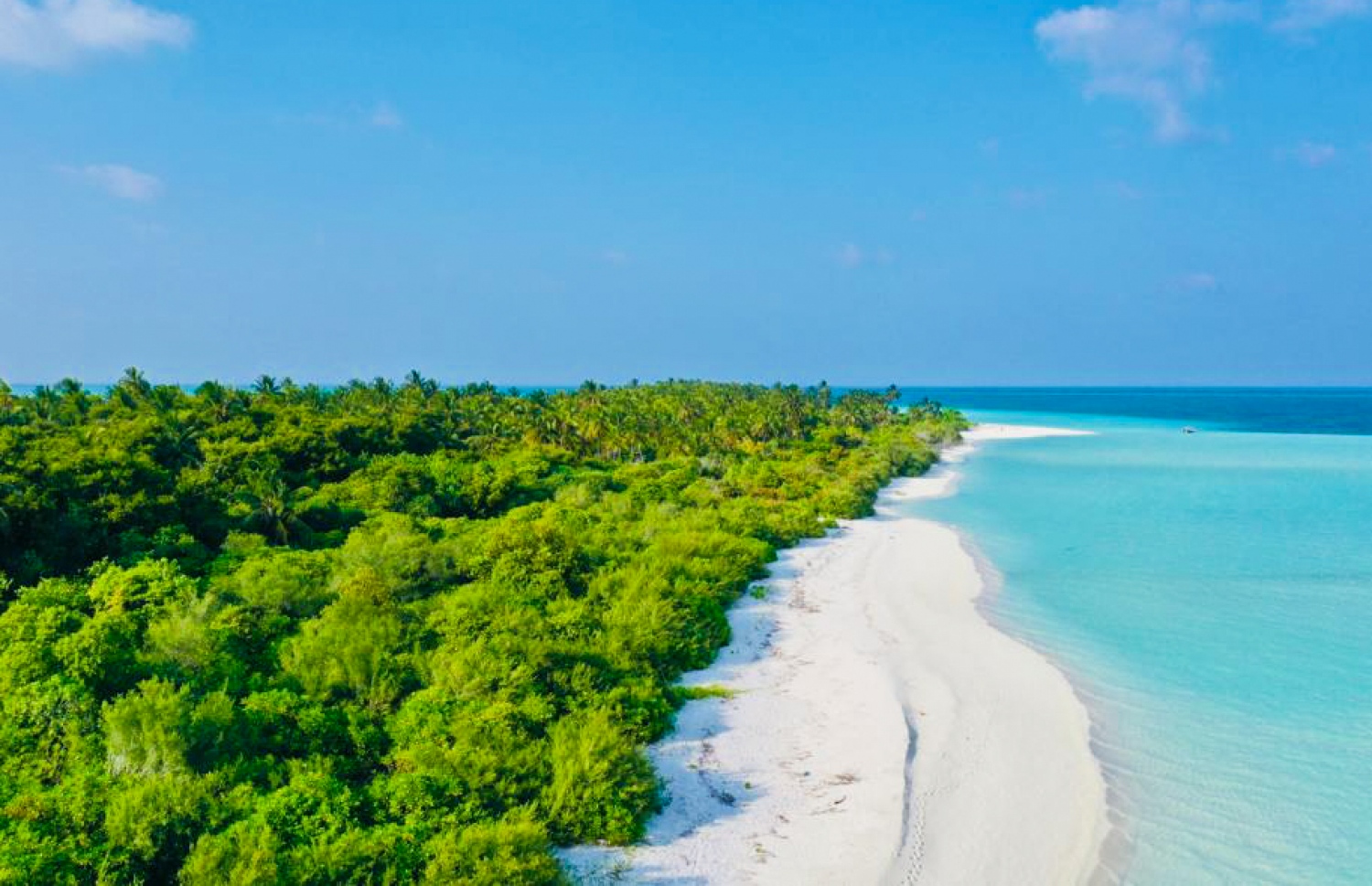 ހިމިތި މަތިން ނަގާފައިވާ ފޮޓޯއެއް -- ފޮޓޯ: ޖައިލަމް މަހުމޫދު / މިހާރު