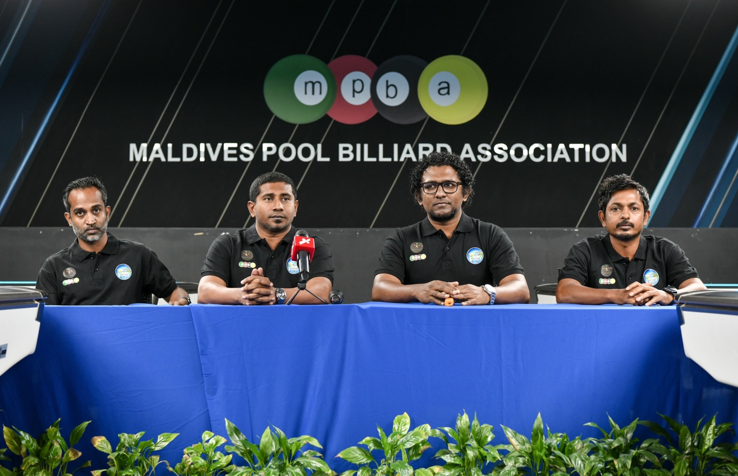 "މޯލްޑިވްސް އޯޕަން 2023" 10 ބޯލް ޗެމްޕިއަންޝިޕް ރަސްމީކޮށް އިއުލާން ކުރުމުގެ ރަސްމިއްޔާތުގައި މީޑިއާ އަށް މައުލޫމާތު ދެނީ. -- ފޮޓޯ: ނިޝާން އަލީ/ މިހާރު