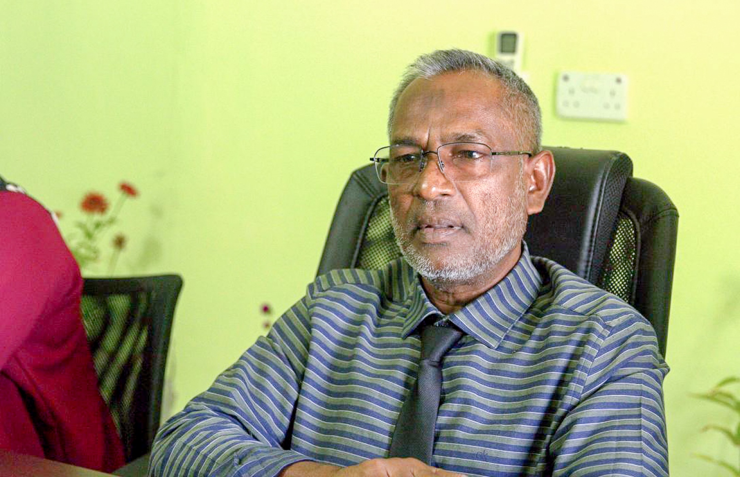 ކައުންސިލްގެ ރައީސް ސައީދު "މިހާރު"އާ ވާހަކަ ދައްކަވަނީ: ކައުންސިލުން އެންމެ ފަހުން ދޫދިނީ ބަޖެޓުގައި ނުހިމެނި އެ ޕްރޮޖެކްޓް ގެއްލިދާނެ ކަމުގެ ބިރު އޮތުމުން ކަމަށް ވިދާޅުވި.