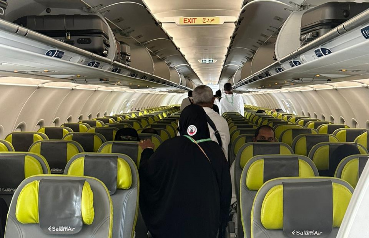 ސަފާ ގްރޫޕްގެ ހަވާލުގައި އުމްރާއަށް ދާ މީހުން ފުރަން ފްލައިޓްގައި.