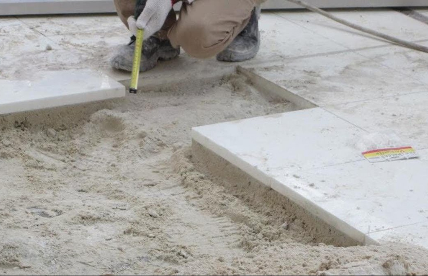 މައްކާގެ ހަރަމްފުޅުގައި ތާސޮސް މަރުމަރު ހިލަ ޖެހުމުގެ މަސައްކަތް 1979 ވަނަ އަހަރުގެ ތެރޭގައި ކުރިއަށް ދަނީ