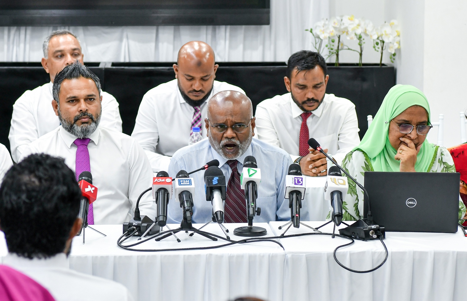 ކުރީގެ ބަންޑާރަނައިބު ޑރ. މުހައްމަދު މުނައްވަރު، ޗާގޮސް މައްސަލައިގައި މިއަދު ބޭއްވި ޕްރެސް ކޮންފަރެންސްގެ ތެރެއިން --- ފޮޓޯ: ނިޗާން އަލީ | މިހާރު