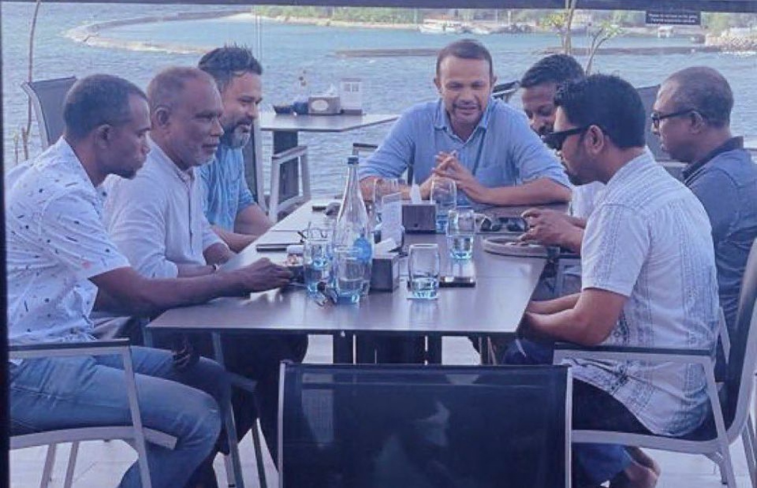 ޕީޕީއެމް، ނަޝީދު ފެކްޝަން، އެމްއެންޕީ އަދި ޖޭޕީން ބޭއްވި ބައްދަލުވުމެއް--ފޮޓޯ: ސޯޝަލް މީޑިއާ