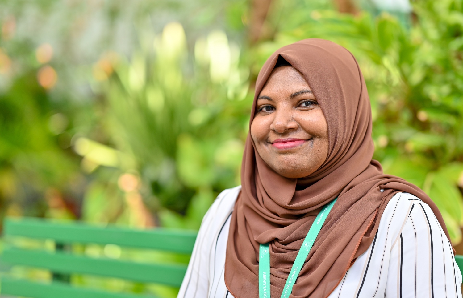 ޝަތޫ "މިހާރު" އަށް އިންޓަވިއު ދެނީ.--- ފޮޓޯ: ނިޝާން އަލީ \ މިހާރު